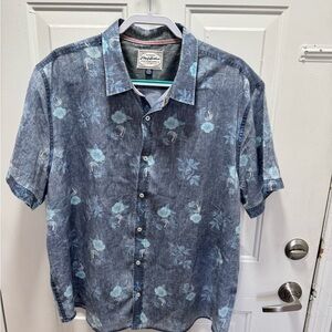 Men's Blue Floral Short Sleeve Shirt
